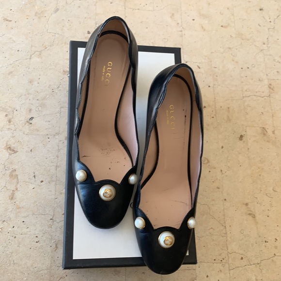 Heels - Picture 2 of 8